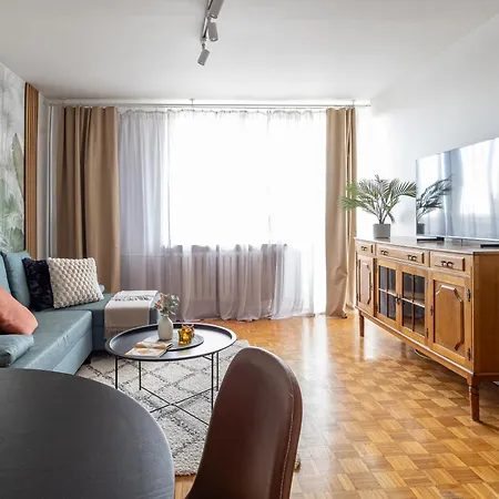 Majdanska Apartment Warsaw By Mia Varsóvia