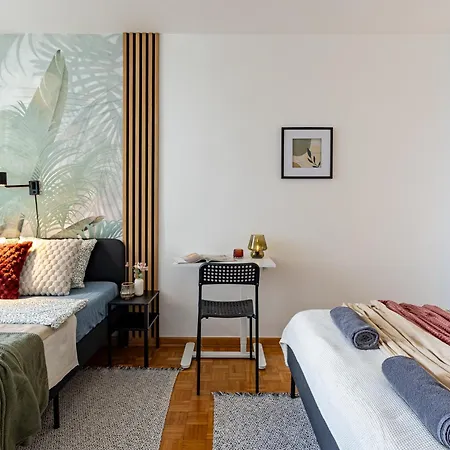 Majdanska Apartment Warsaw By Mia Varsóvia