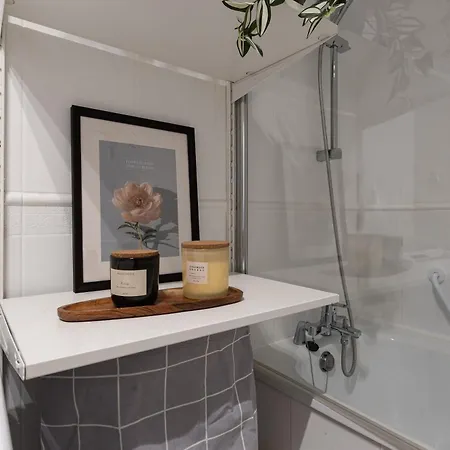 Apartamento Majdanska Apartment Warsaw By Mia Varsóvia