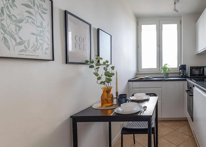 Majdanska By Mia Warsaw